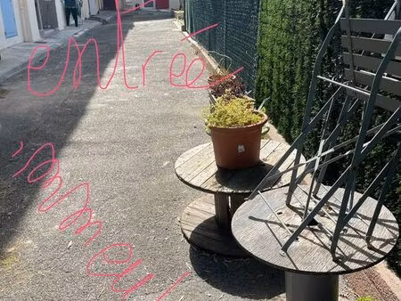 t2 au calme / quartier baille