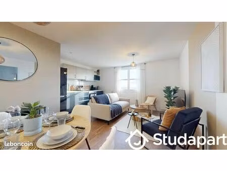 chambre 1 pièce 11 m²