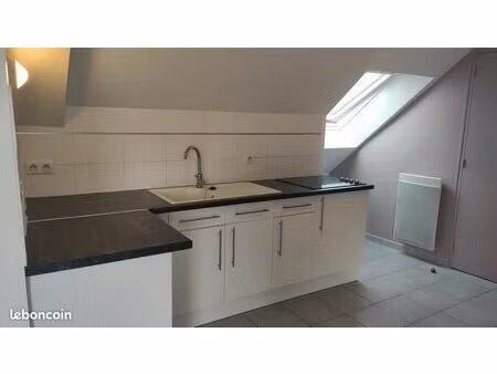 t2 36 m² hyper centre la meziere sans charge
