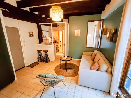 t2 cosy de 31m² — vieux mans / éperon  à 2 pas de la république