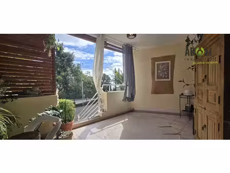 vente appartement 4 pièces 93 m² à saint-denis (97400)  nan €