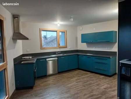 bel appartement t3 de 80 m² au cœur de siaugues-sainte-marie