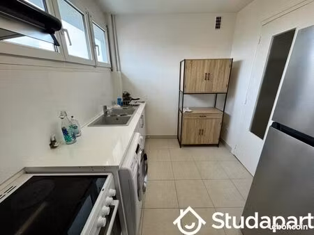 chambre 1 pièce 10 m²