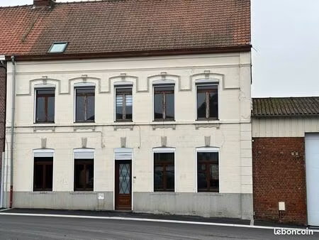 maison 7 pièces 180m2