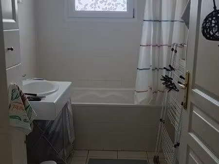 studio recent 23 m2 terrasse