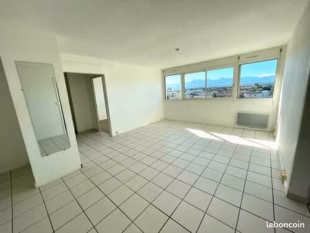 t3 – 65 m² – résidence sécurisée + parking – vue imprenable sur les pyrénées ?️?