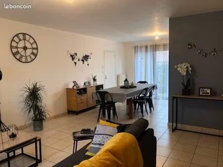 loue maison saint andré de la marche