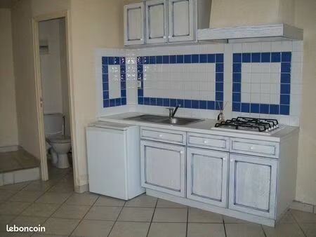 appartement proche école infirmière