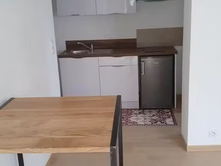 studio meublé lure 30m2 esplanade charles de gaulle