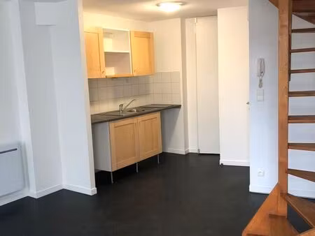 grand t2 à l’année