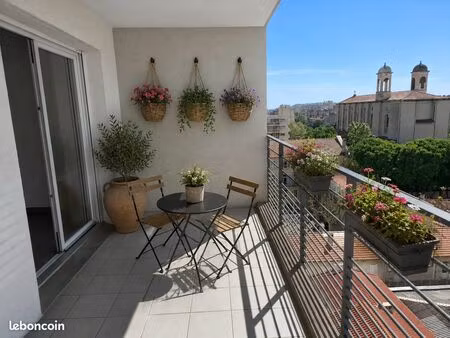 t3 lumineux avec terrasse et parking – 61 m² – marseille 4e (chartreux / proximité 5 avenu