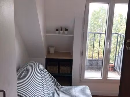 chambre de service à louer trudaine