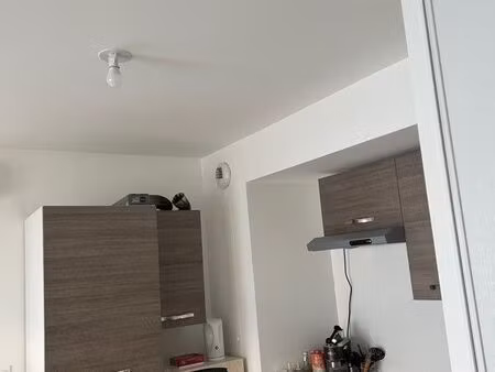 t2 avec garage medipole