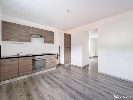 appartement 3 pieces 60 m²
