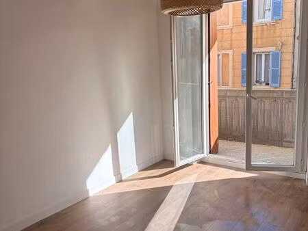 appartement a louer a gonfaron