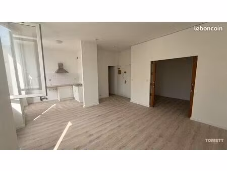 marseille 7 – rue sauveur tobelem - endoume – grand t2 lumineux avec vue dégagée