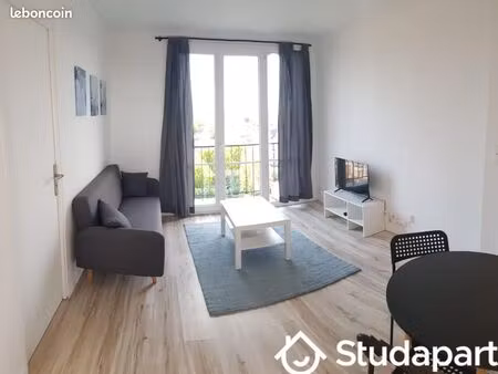 chambre 1 pièce 9 m²