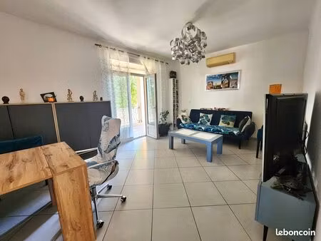 appartement t4 / 80 m² avec terrasse  proximité mer