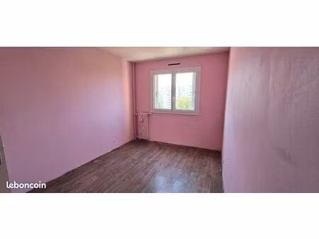 appartement t4 vaulx-en-velin