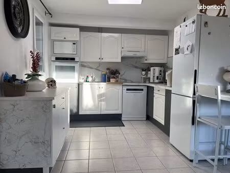 appartement paradou