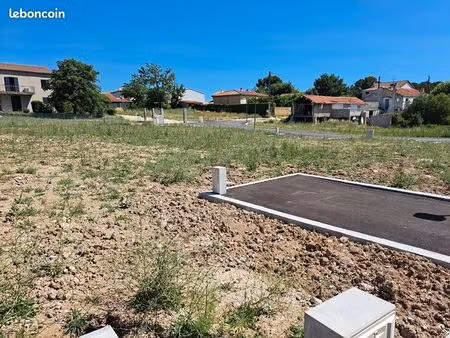 terrain 500 m² greasque