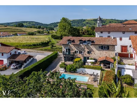 maison de luxe à vendre à ainhoa