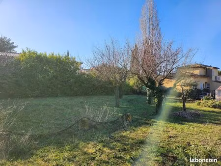 terrain 500 m² bouc-bel-air