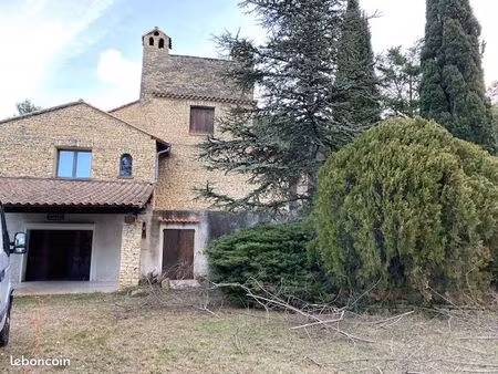 maison de 408m2 4880m2 de terrain