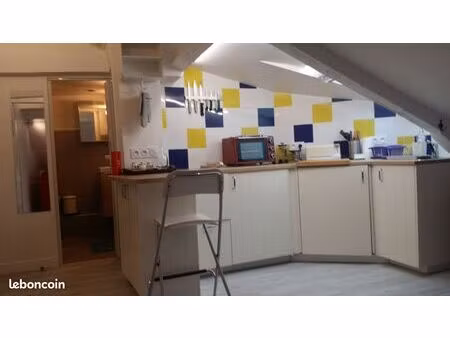 location studio meublé  paris 10
