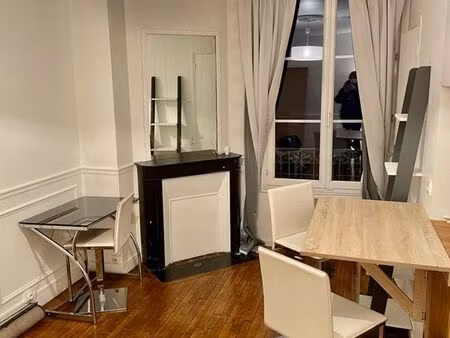 studio 20m2 pere lachaise
