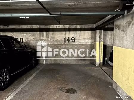 stationnement à vendre 28000 - paris 75010