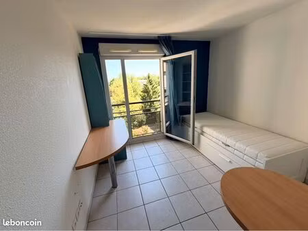 studio 1 pièce 18 m²