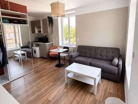 studio entièrement rénové et meublé – irigny (secteur yvours)