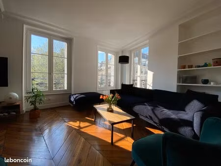 location appartement meublé - paris 9 trudaine