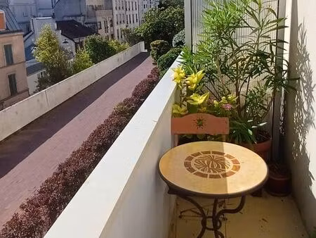 a vendre - f4 - 89 7 m2 - paris 19ème à 100 mètres des buttes chaumont