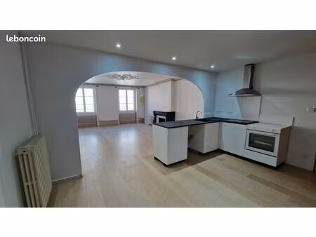 a vendre 132 m2 - t4 - 3 chambres - centre ville