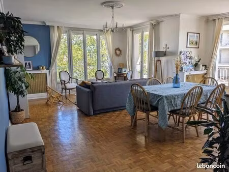 location appartement meublé tassin-la-demi-lune