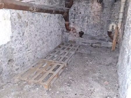 grande cave 12m2 à louer paris 10ème
