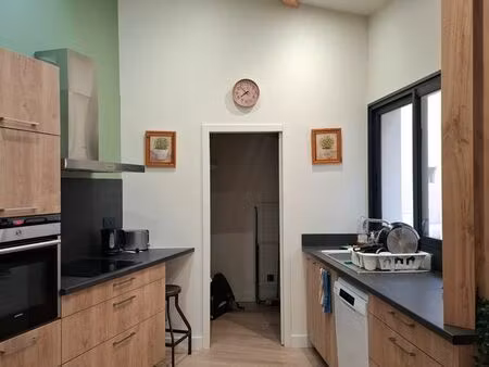 chambre dans maison de ville