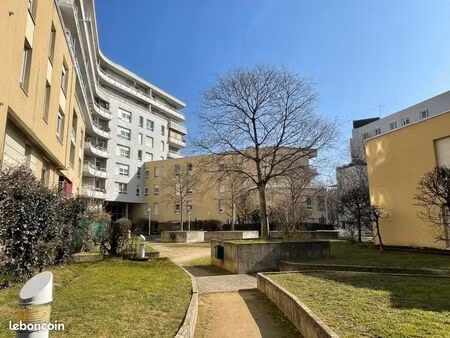 appartement 2 pièces 54 m²