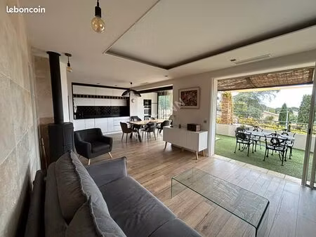 appartement 3 pièces 94 m²