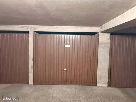 garage sécurisé proche métro garibaldi