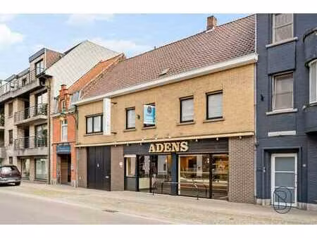 bien commercial polyvalent avec habitation séparée
