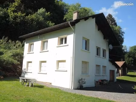 maison 8 pièces 151 m²
