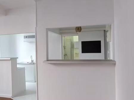 toulon centre ville-t2 de 45 m2 renove-dpe b-115 000 euros