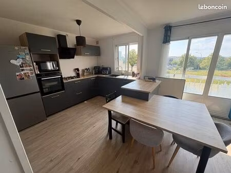 appartement familial f4 de 76 m² — lumineux  rénové  idéalement situé et parfait pour une 
