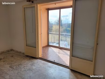 t3 80m² - immeuble