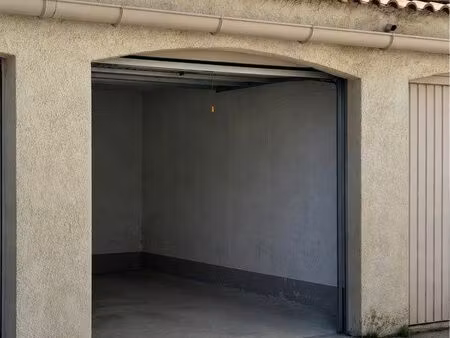 garage fermé - sanary sur mer