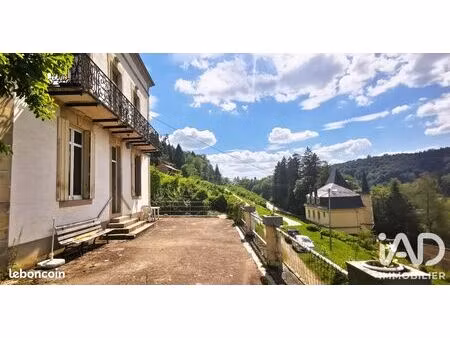 propriété 9 pièces 200 m²