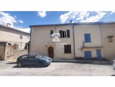 maison de village 3 pièces 90 m²
